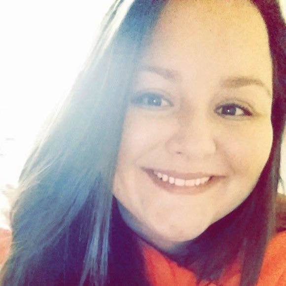 Meet your Posher, Sara - Picture 1 of 1